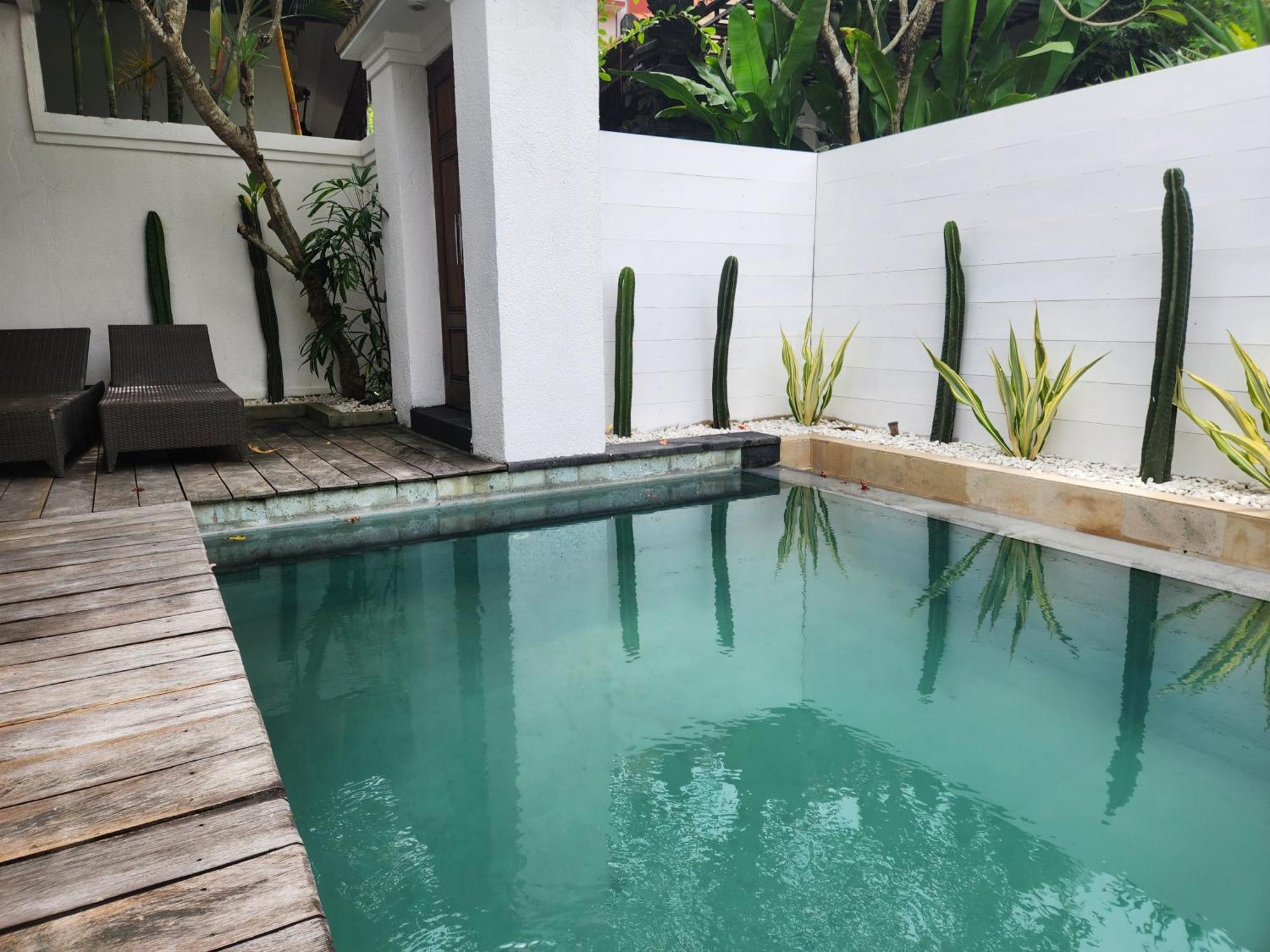 The Calmtree Bungalows Canggu Exterior foto